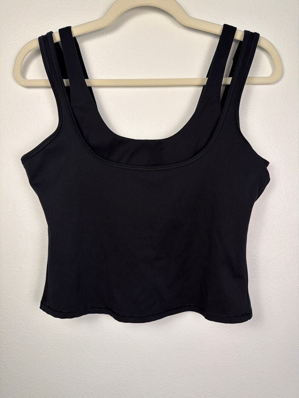 NikeSKIMS Matte Black Double Strap Scoop Neck Crop Built-in Bra Tank | Sz Large